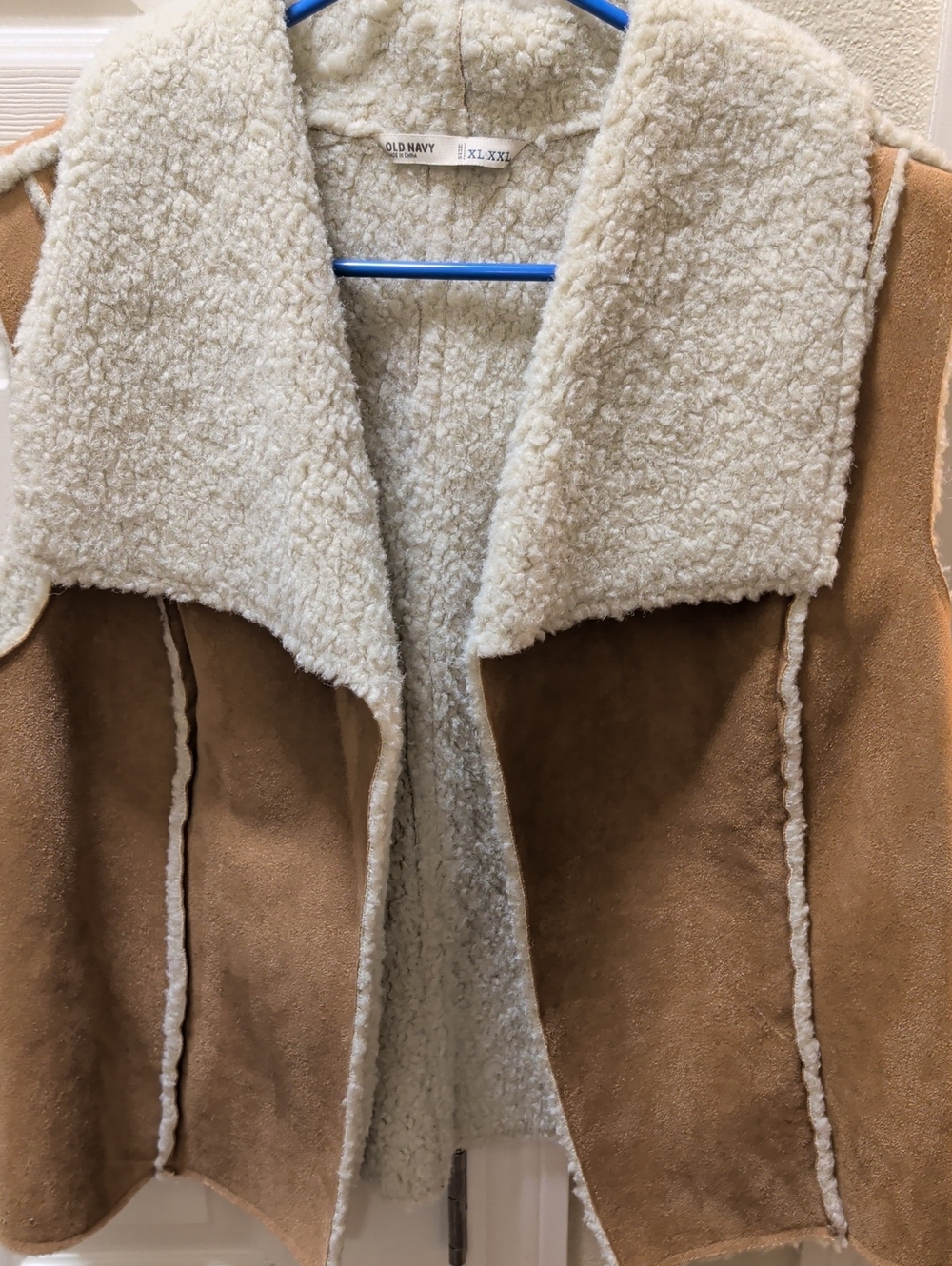 Old Navy Mens Cream Sherpa Vest XL-XXL